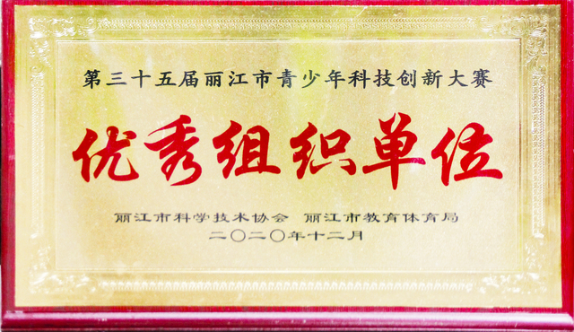 ABUIABACGAAghKXajgYorquYzgQwlCY4ihY